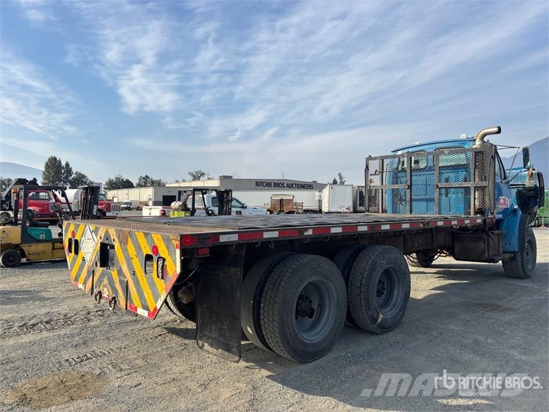 Sterling L9500 Camion con sponde ribaltabili