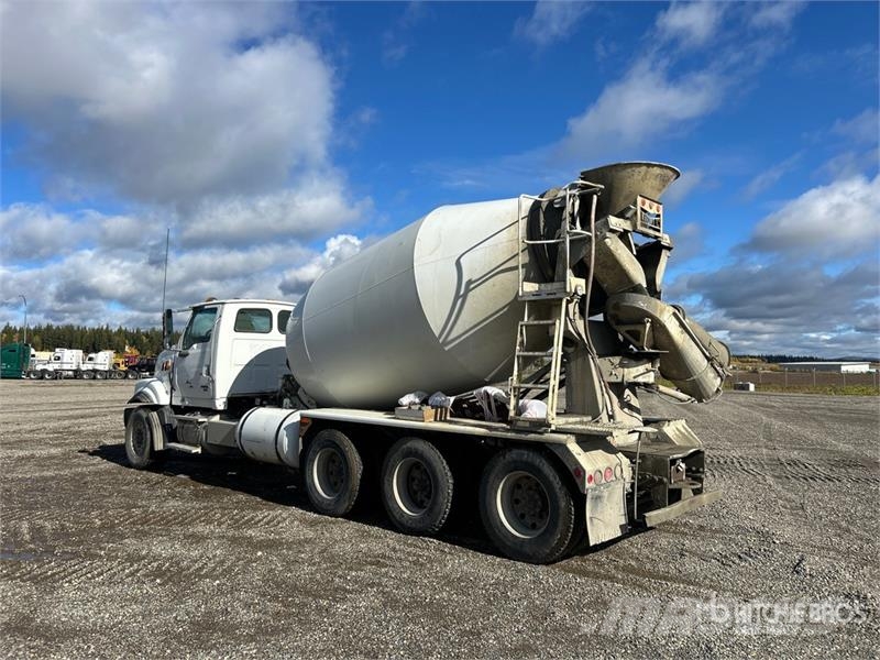 Sterling LT9500 Camion malaxeur