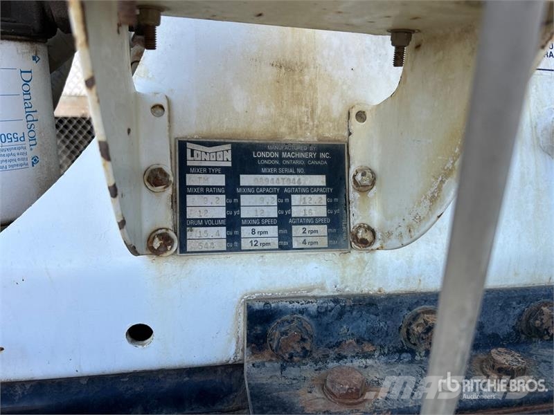 Sterling LT9500 Betonkeverők/Betonpumpák