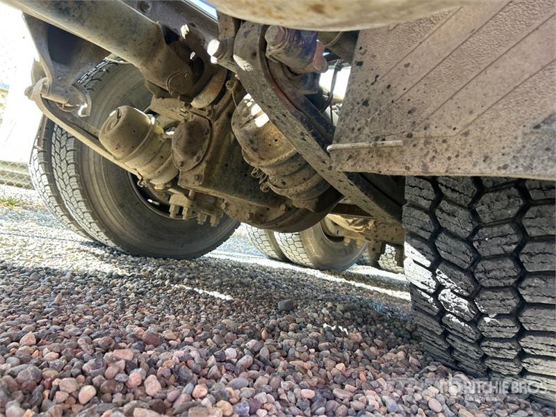 Sterling LT9500 Avtomešalci za beton