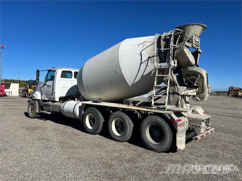 Sterling LT9500 Betonkeverők/Betonpumpák