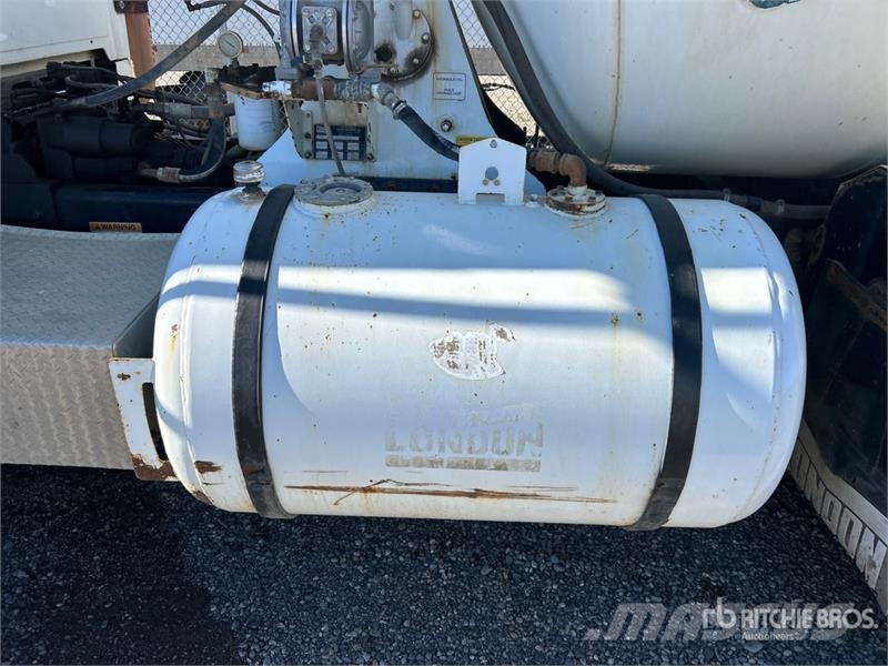 Sterling LT9500 Betonkeverők/Betonpumpák