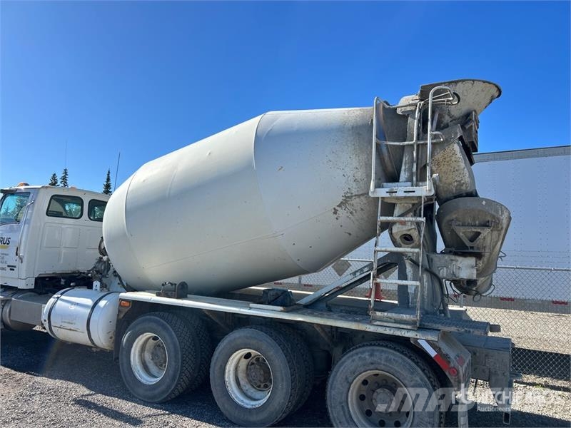 Sterling LT9500 Betonkeverők/Betonpumpák