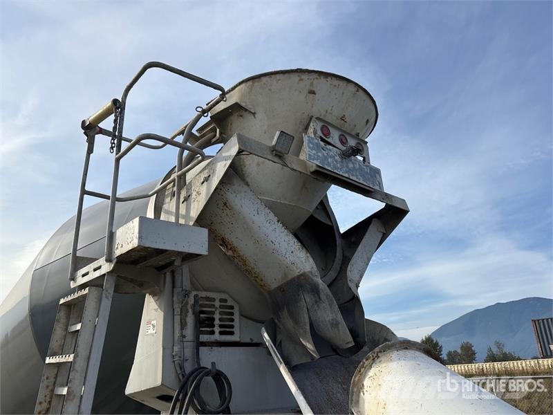 Sterling LT9500 Betonmixers en pompen