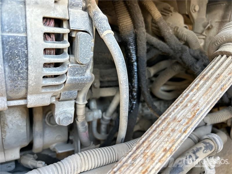 Sterling LT9500 Бетономішалки (Автобетонозмішувачі)