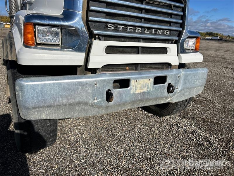 Sterling LT9500 Бетономішалки (Автобетонозмішувачі)