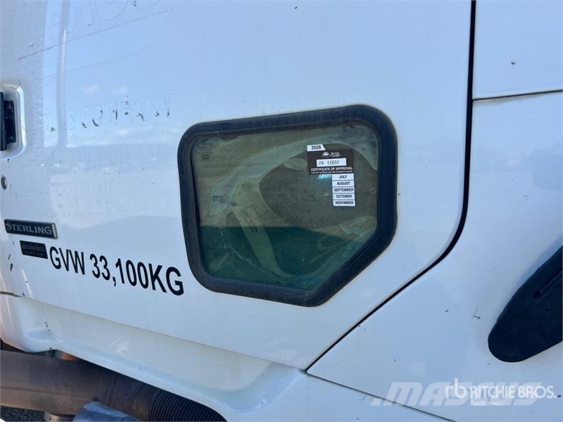 Sterling LT9500 Avtomešalci za beton