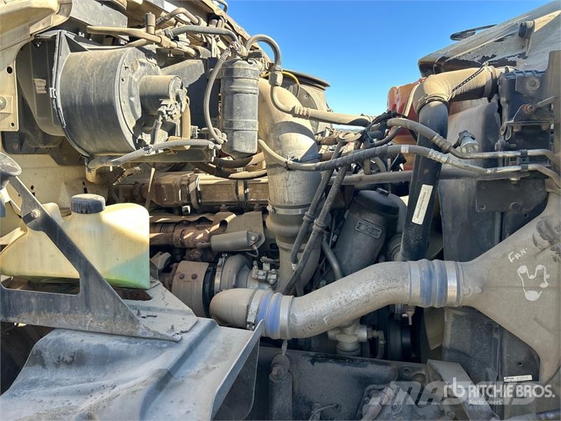 Sterling LT9500 Betonkeverők/Betonpumpák