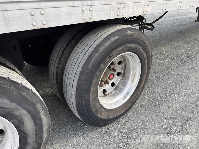 Stoughton 53 ft x 102 in T/A Van Trailer Прицепы-фургоны