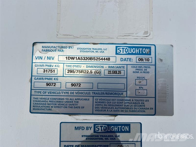 Stoughton 53 ft x 102 in T/A Van Trailer Прицепы-фургоны