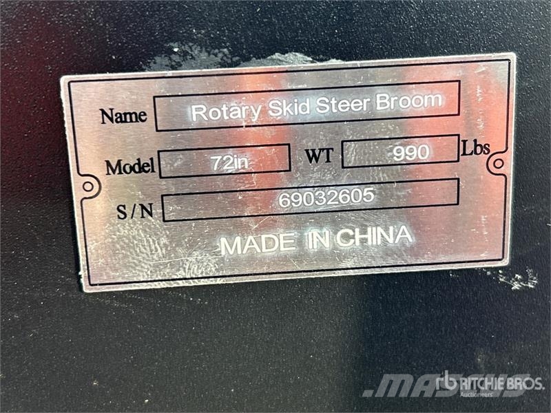 Suihe SSBR 72 in Skid Steer Sweeper (Unused) Harjat / harjakauhat