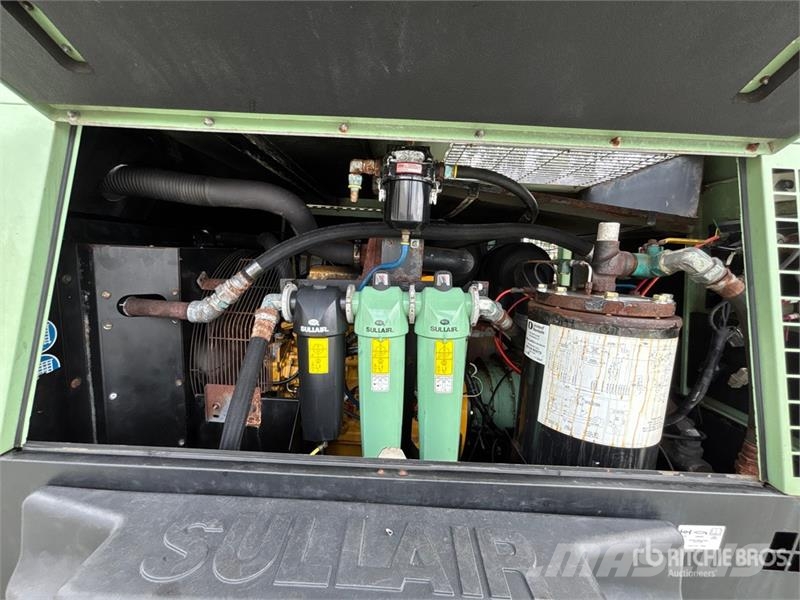 Sullair 400HDPQ-CU 425 cfm Mobile Air Compressor Compressores