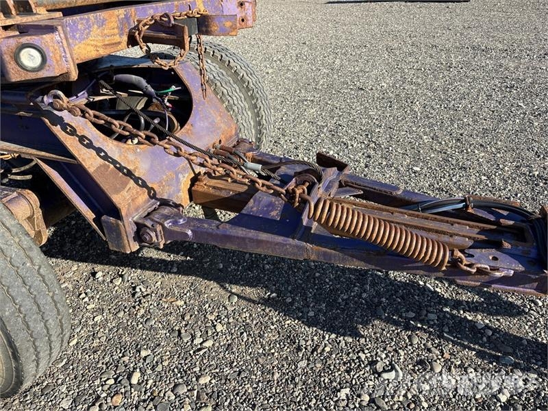 Superior 29 ft Quad/A Pole Log Trailer Holzanhänger