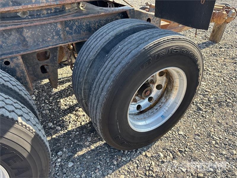Superior 29 ft Quad/A Pole Log Trailer Holzanhänger