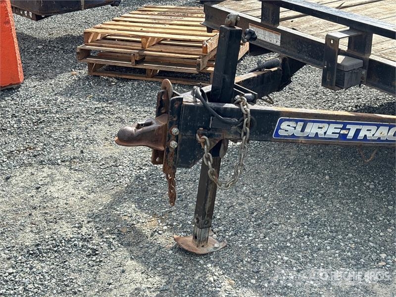 Suretrack 20 ft T/A Flatbed Trailer Platós / Ponyvás pótkocsik