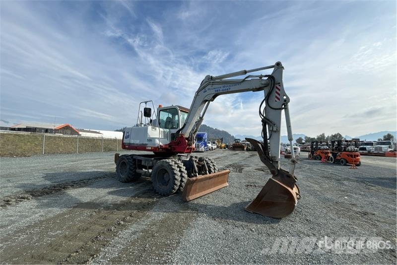 Takeuchi TB175W Pyöräkaivukoneet