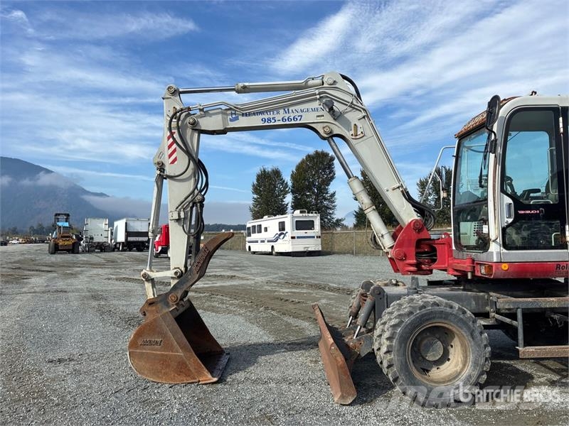 Takeuchi TB175W Pyöräkaivukoneet