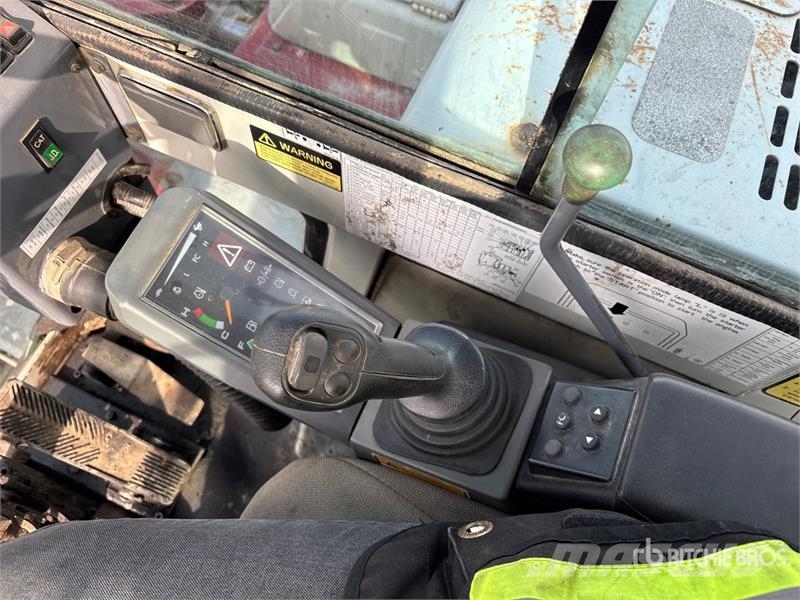 Takeuchi TB175W Pyöräkaivukoneet