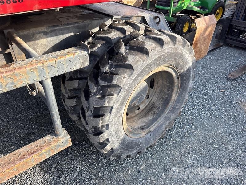 Takeuchi TB175W Pyöräkaivukoneet