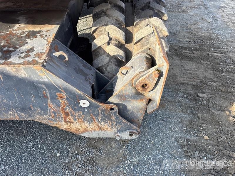 Takeuchi TB175W Pyöräkaivukoneet