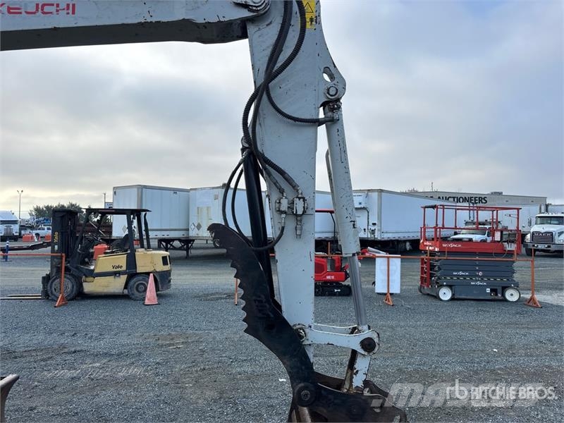 Takeuchi TB290 Roomikekskavaatorid