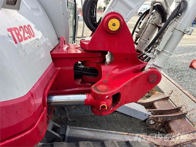 Takeuchi TB290 Roomikekskavaatorid