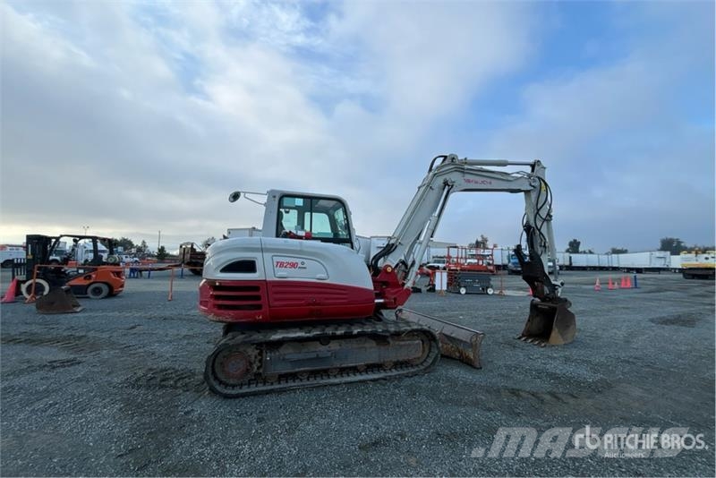 Takeuchi TB290 Roomikekskavaatorid