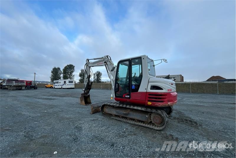 Takeuchi TB290 Roomikekskavaatorid