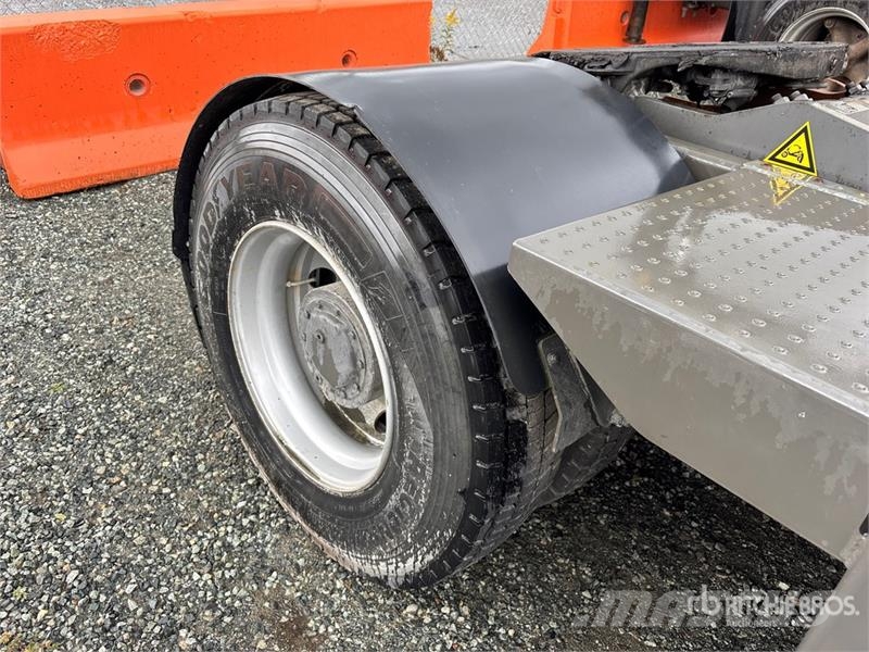 Terberg YT182 4x2 Spotter Truck (Inoperable) Terminalivedukid