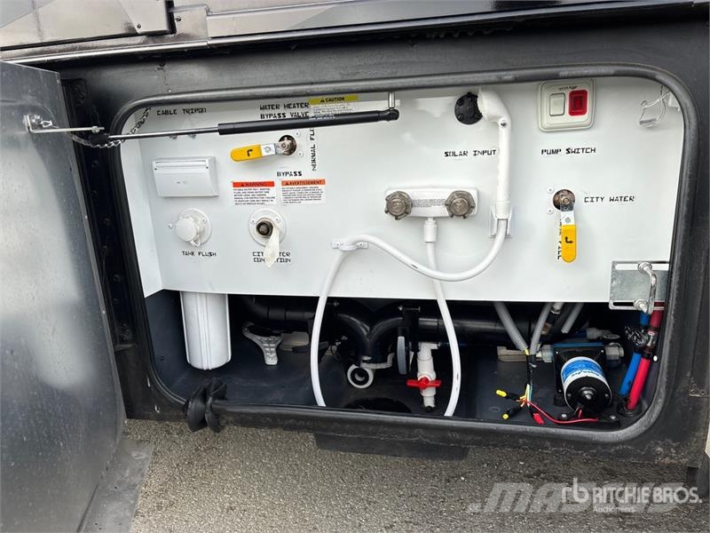 Tiffin Allegro Red 340 Motor Home Autofurgonai ir karavanai