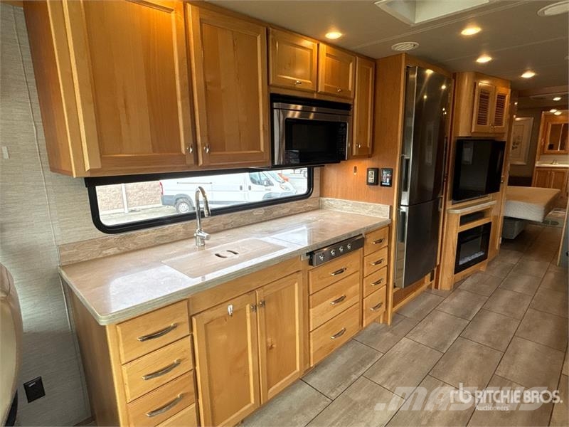 Tiffin Allegro Red 340 Motor Home Autofurgonai ir karavanai