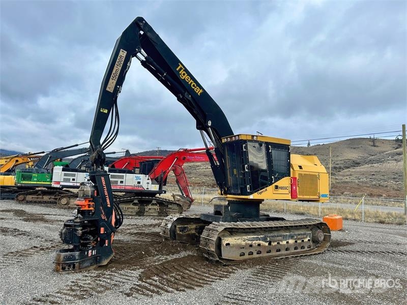 Tigercat H855C Processor Fa hántoló, vágó, aprító