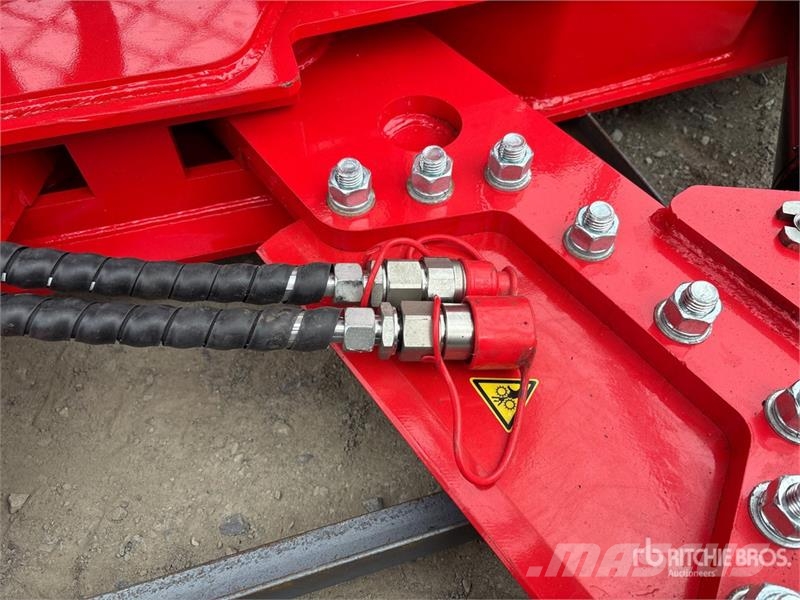 Top Cat Cat ECSSRB Hydraulic Skid Steer Tree Shear Cortadores