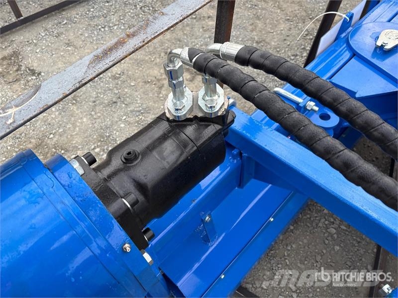 Top Cat Cat SSSCR72 72 in Skid Steer Power Rake (U Τσουγκράνες και χορτοξηραντικές μηχανές