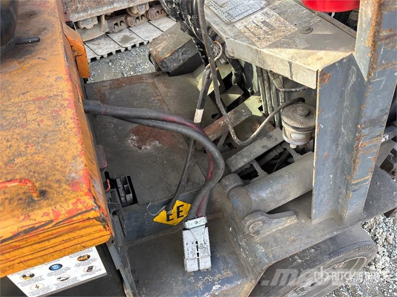 Toyota 30-5FBCH25 4700 lb Electric Forklift Elektritõstukid