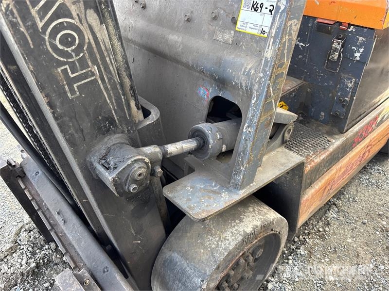 Toyota 30-5FBCH25 4700 lb Electric Forklift Elektritõstukid