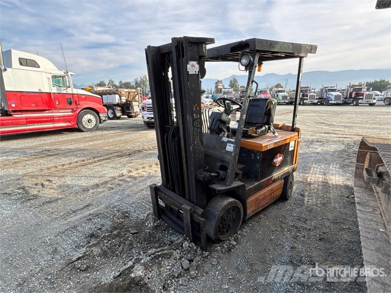 Toyota 30-5FBCH25 4700 lb Electric Forklift Elektritõstukid