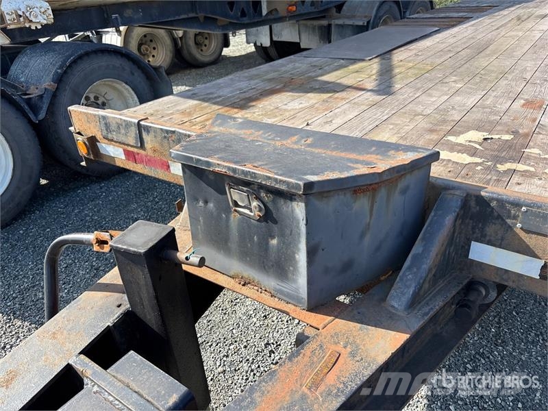 Trail King 24 ft T/A Flatbed Trailer Vlakke laadvloer