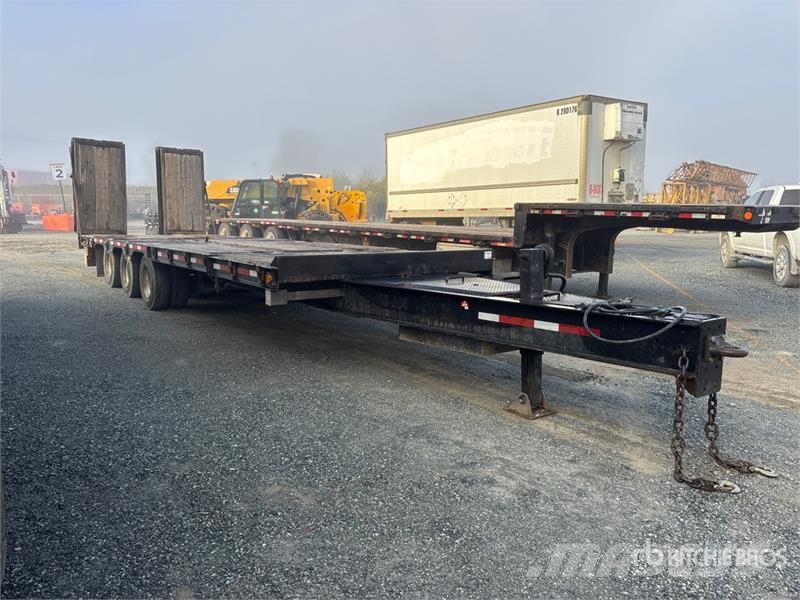 Trail King 29 ft Tri/A Tilt Deck Trailer Низкорамные прицепы