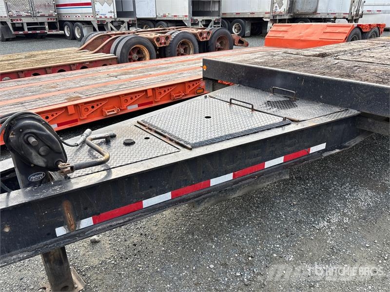 Trail King 29 ft Tri/A Tilt Deck Trailer Góndola de cama rebajada