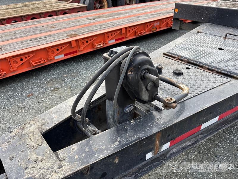 Trail King 29 ft Tri/A Tilt Deck Trailer Góndola de cama rebajada