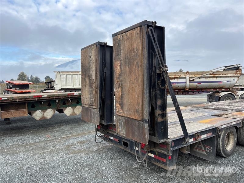 Trail King 29 ft Tri/A Tilt Deck Trailer Góndola de cama rebajada