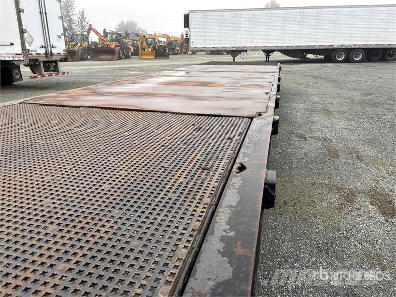 Trail King 48 ft T/A Hydraulic Tail Hydraulic Tail Trailer Lavetit