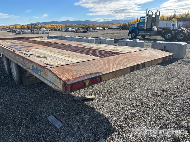 TrailMax 24 ft T/A Tilt Deck Trailer Низкорамные прицепы