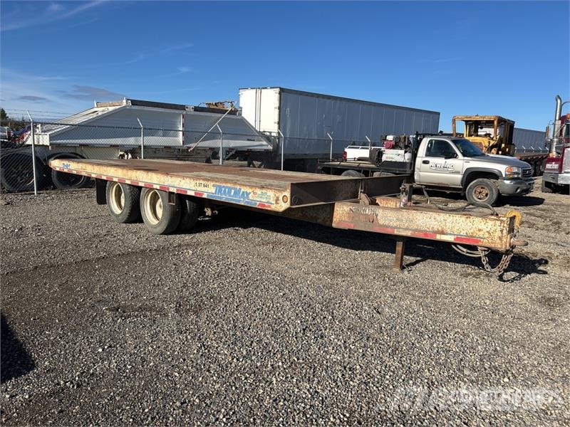 TrailMax 24 ft T/A Tilt Deck Trailer Низкорамные прицепы