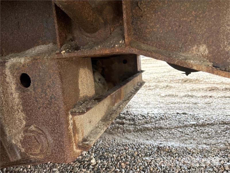 Tri/A Lowboy Trailer Tieflader