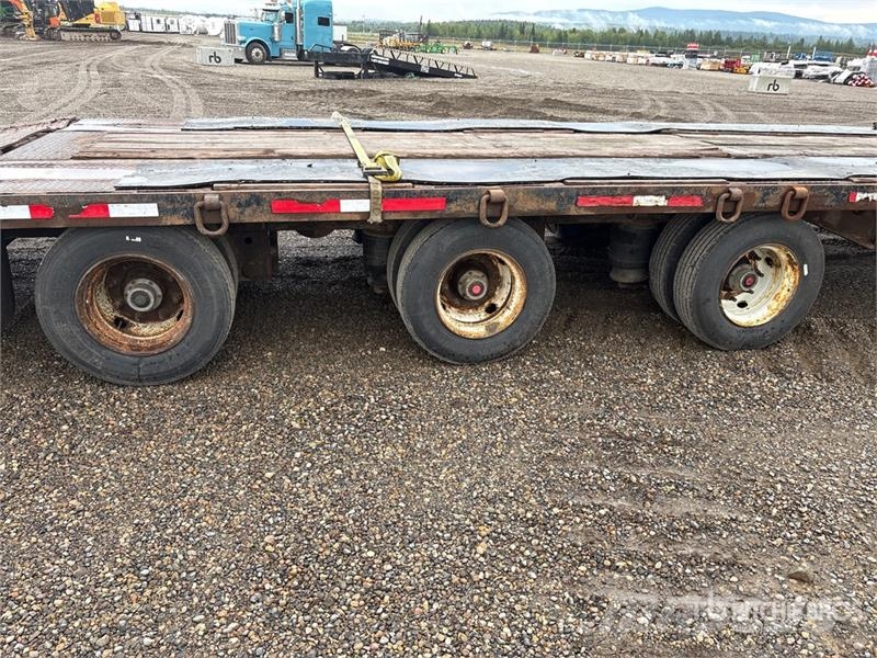 Tri/A Lowboy Trailer Tieflader