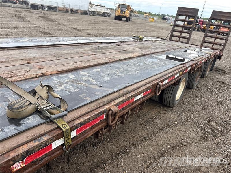 Tri/A Lowboy Trailer Tieflader