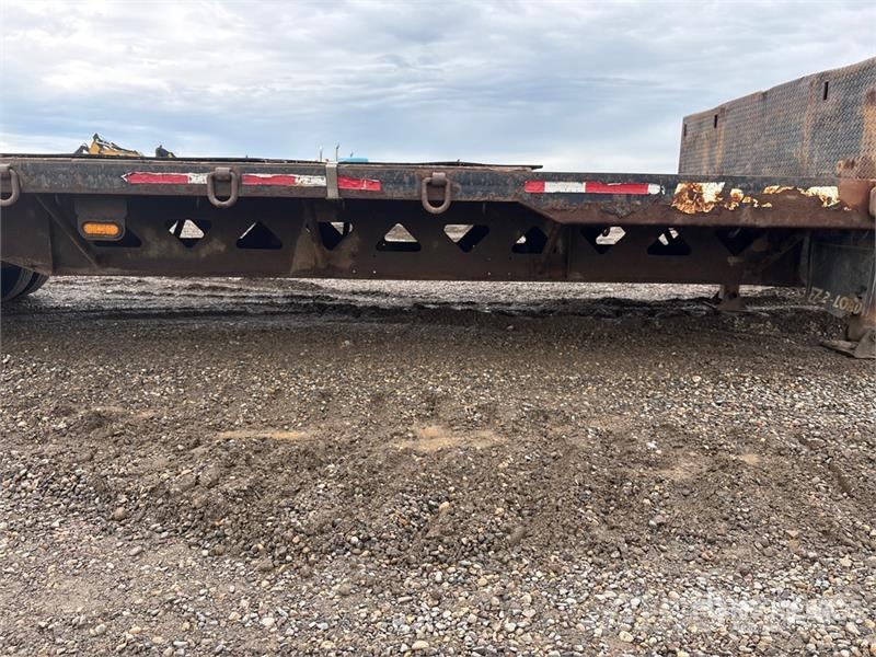 Tri/A Lowboy Trailer Tieflader