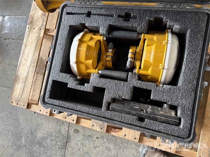 Trimble Dozer Kit Grade Control System مكونات أخرى